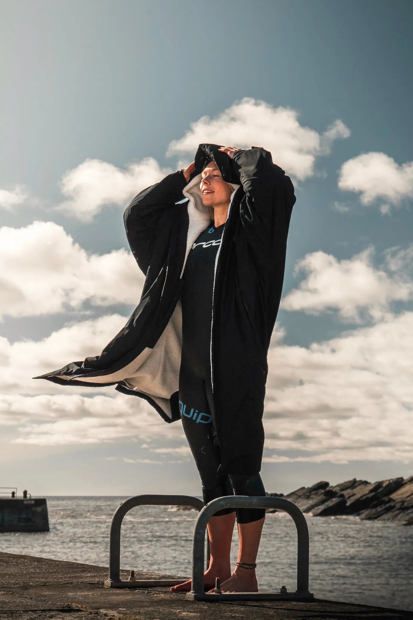 Changing Robe Black (previous generation) - SEASHELL®