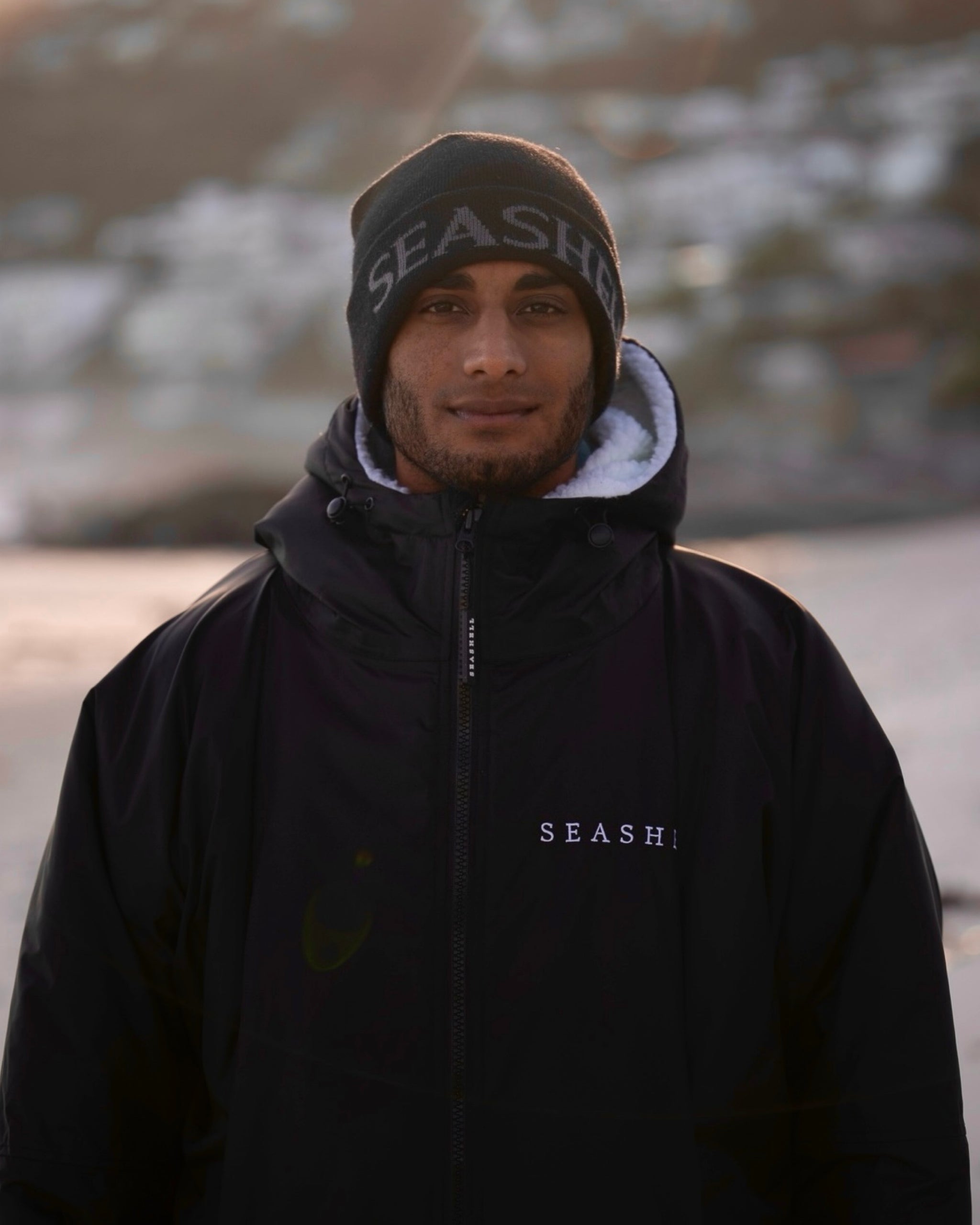 Changing Robe Black – male model