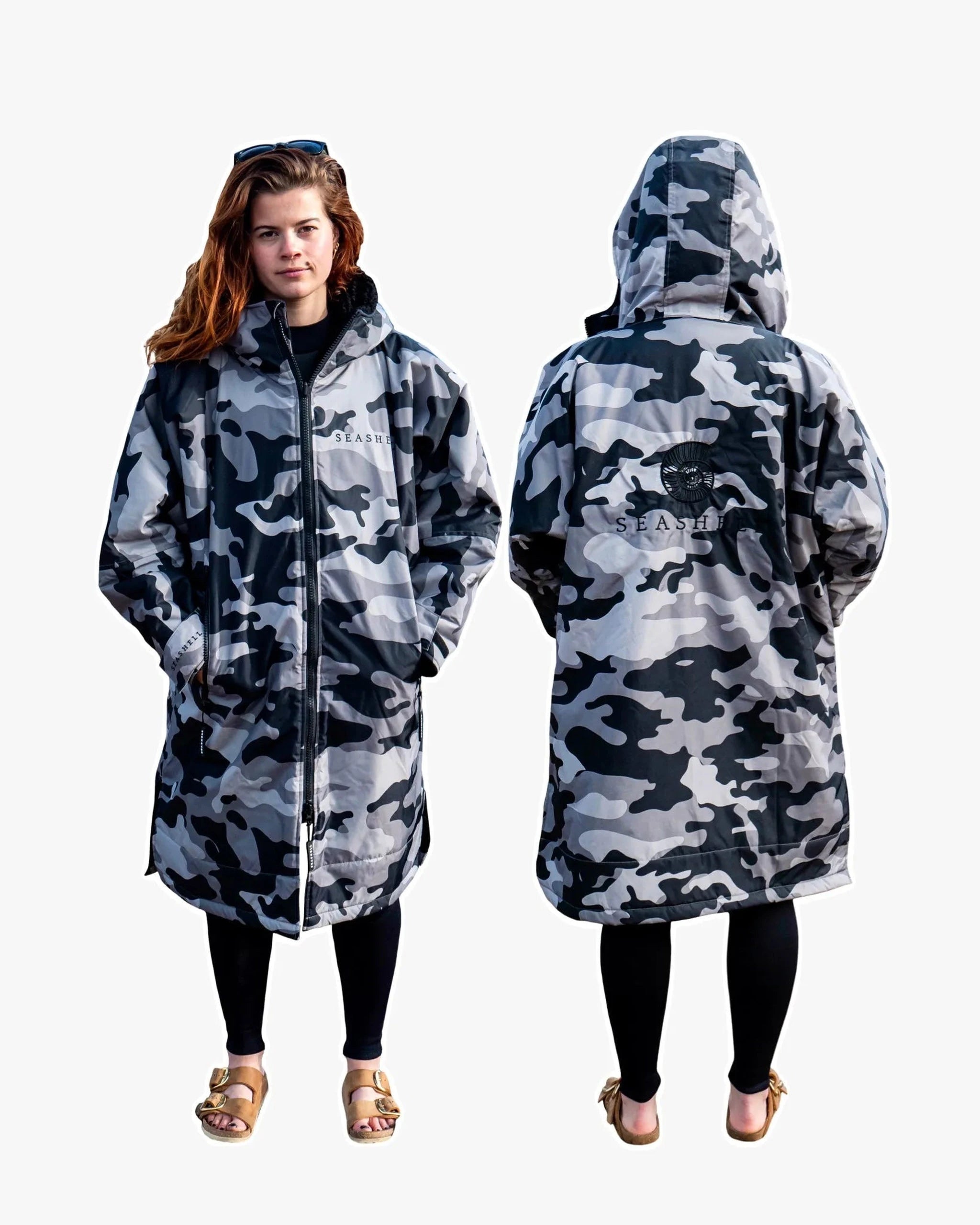 Changing Robe Camo female model