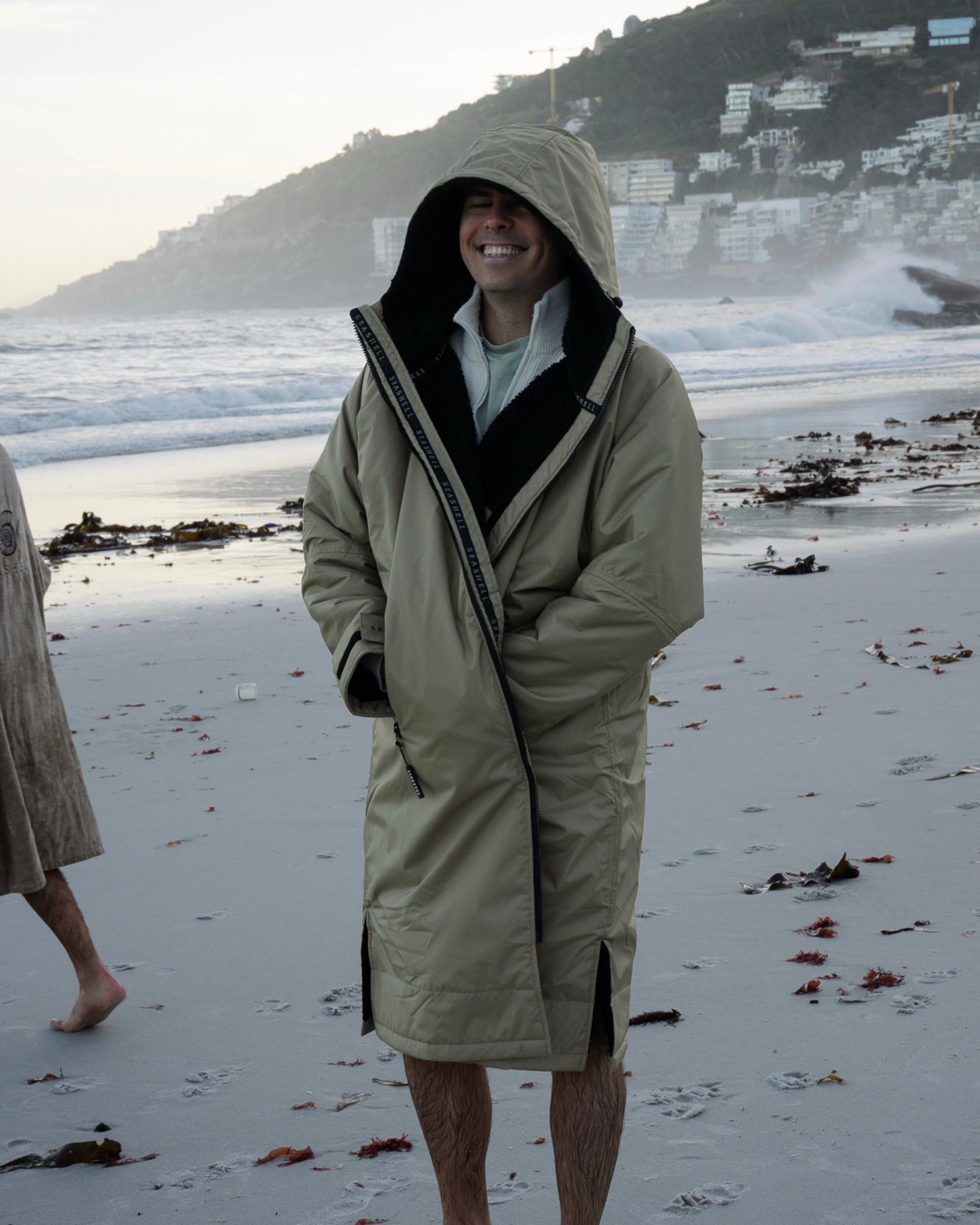 Changing Robe Sand – male model