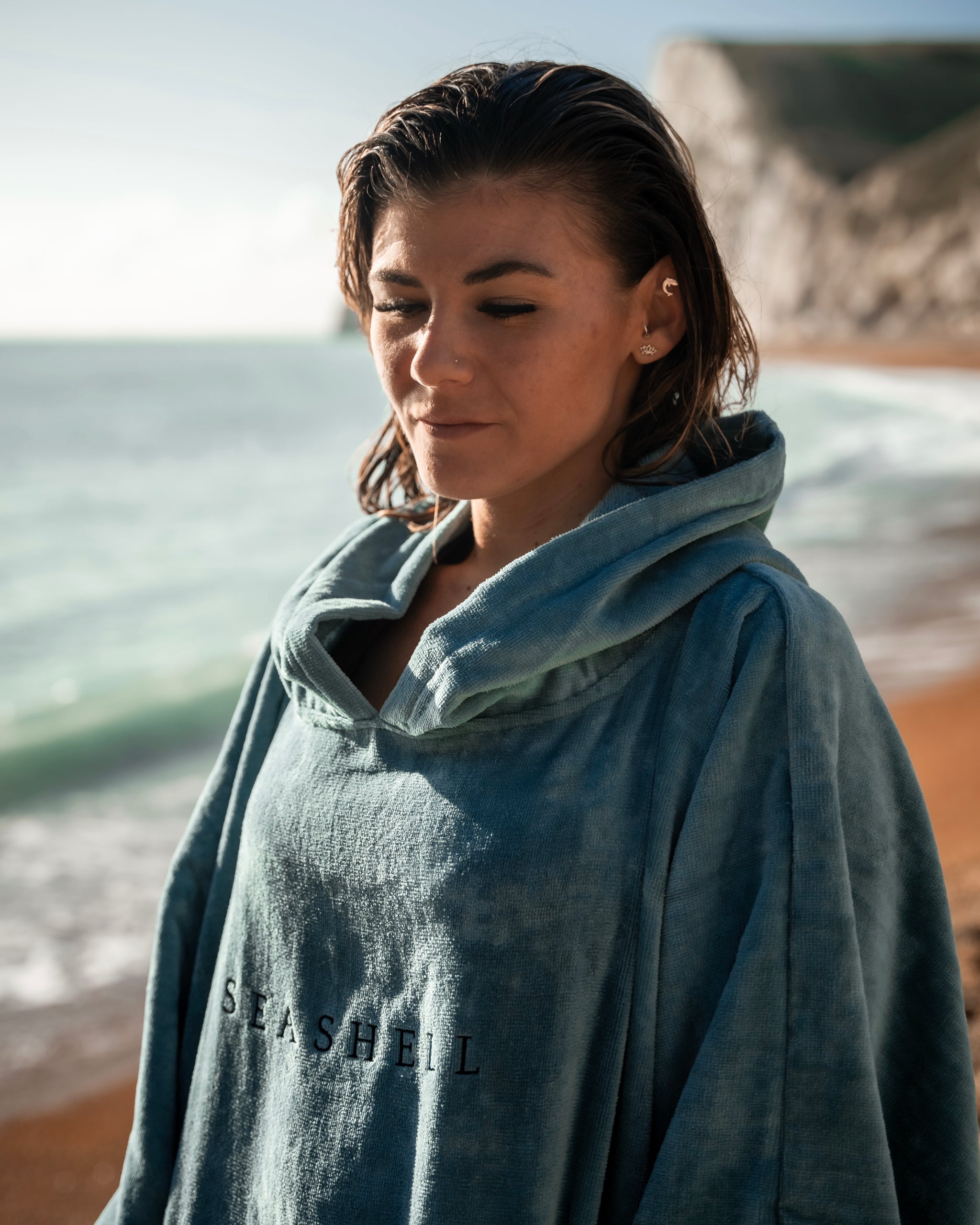Organic Cotton Towelling Robe Teal – female model