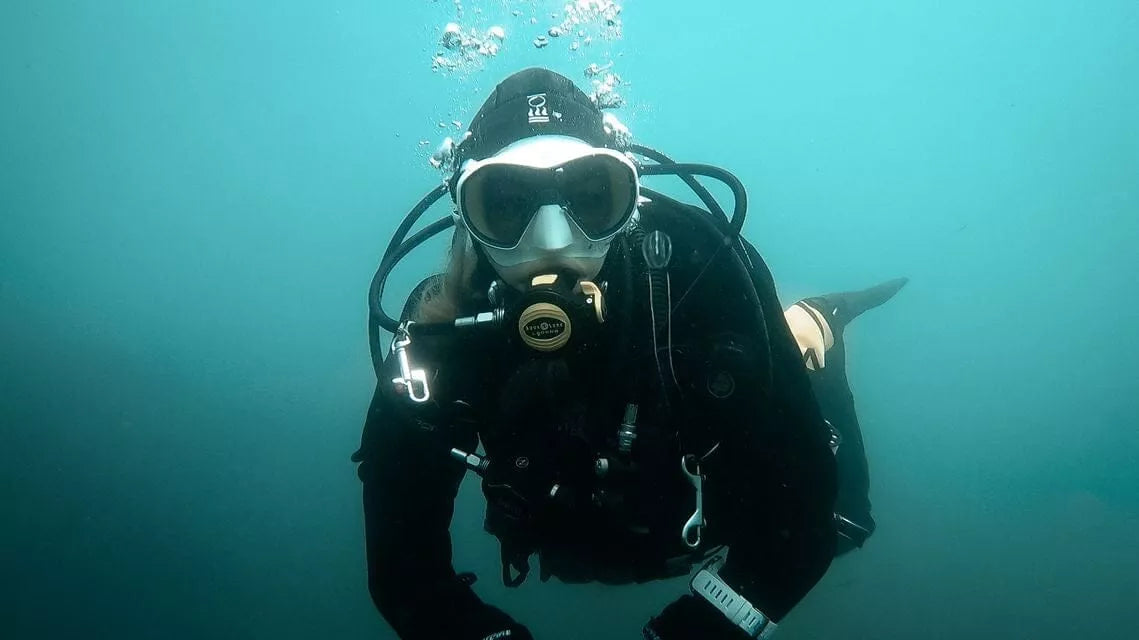 Life as a Diver. Katy Jane Dives - Seashell Stories.