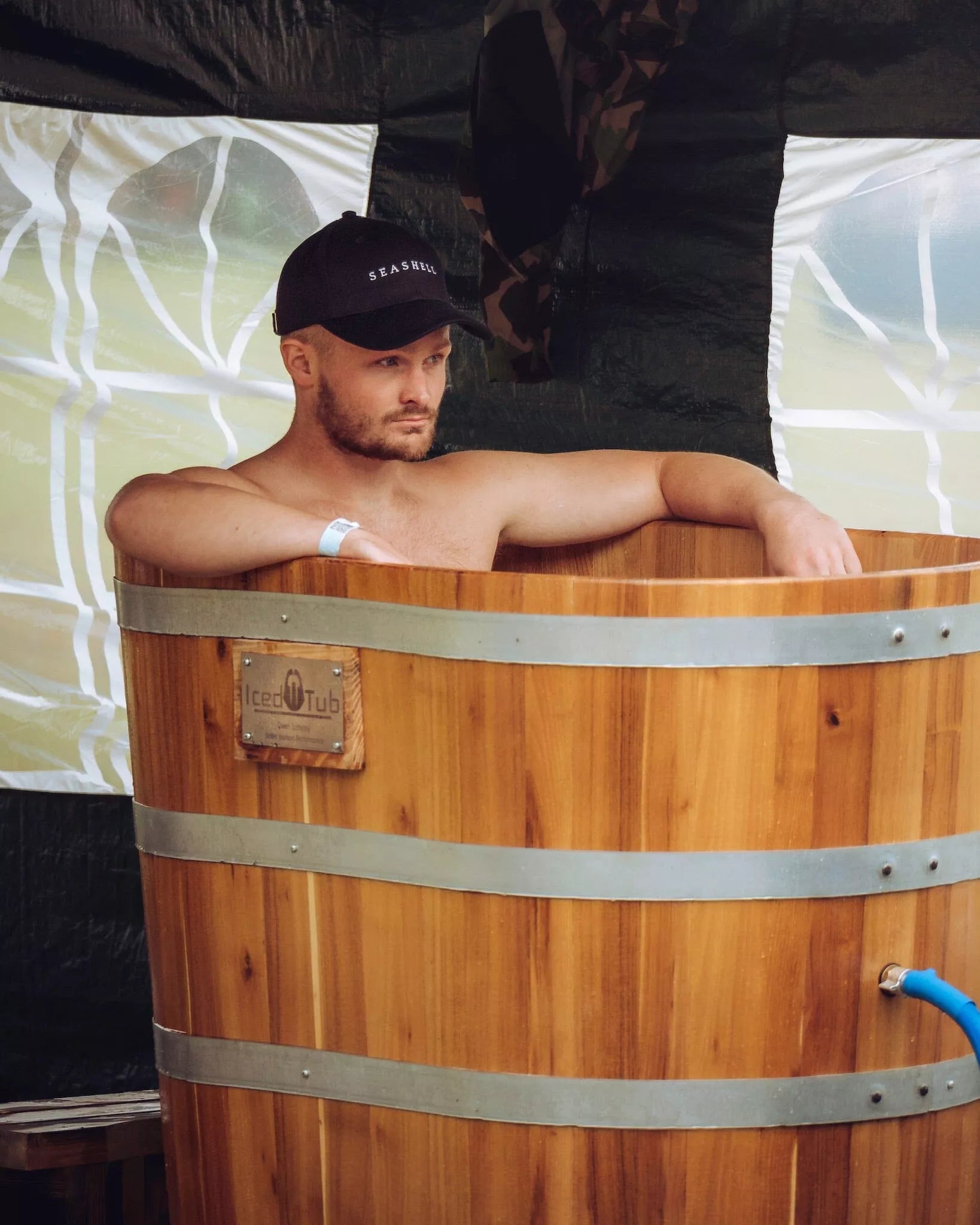 The Icy Bliss: The Physical and Mental Benefits of Ice Barrel Dips - SEASHELL®