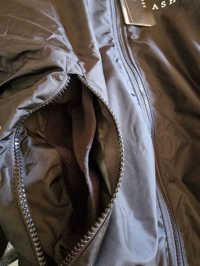 Imperfect Seashell Robe Medium (previous generation)