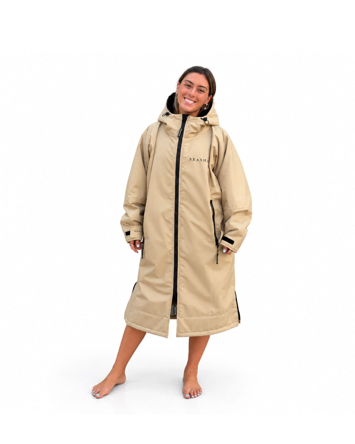 changing robe sand female model