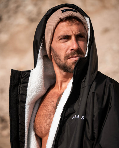 Changing Robe Black – male model
