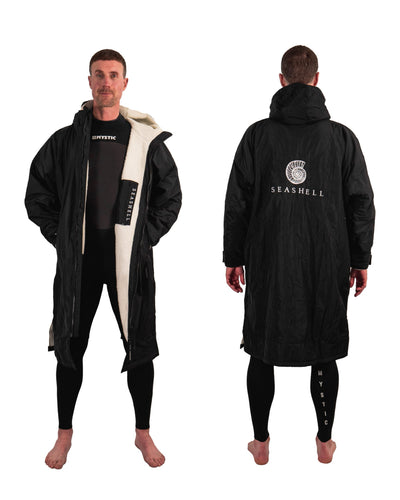 Changing Robe Black – male model