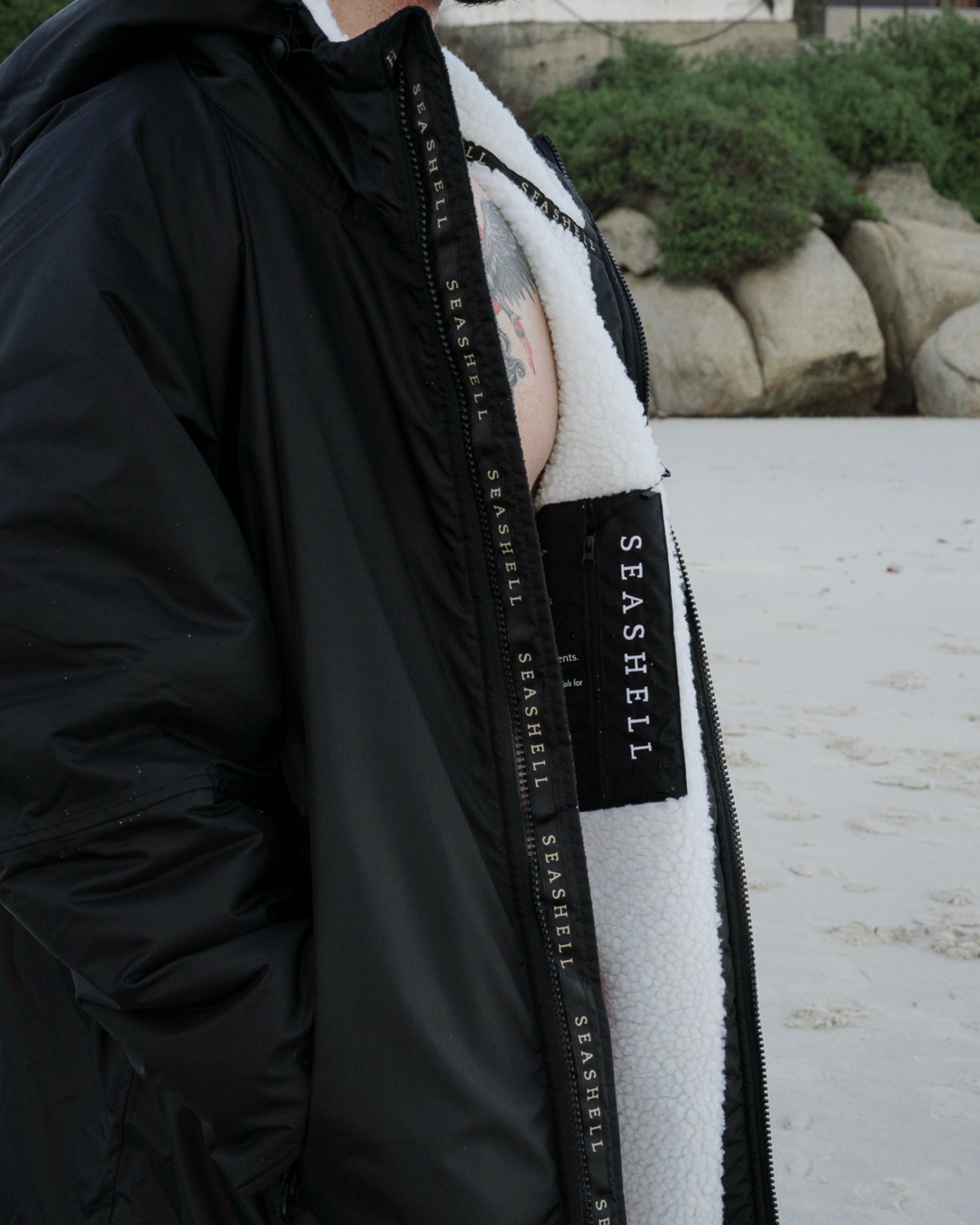 Changing Robe Black – male model