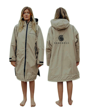 Changing Robe Sand – female model