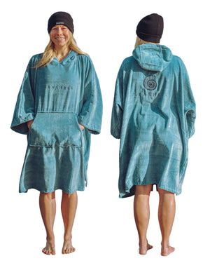 Organic Cotton Towelling Robe Teal – female model