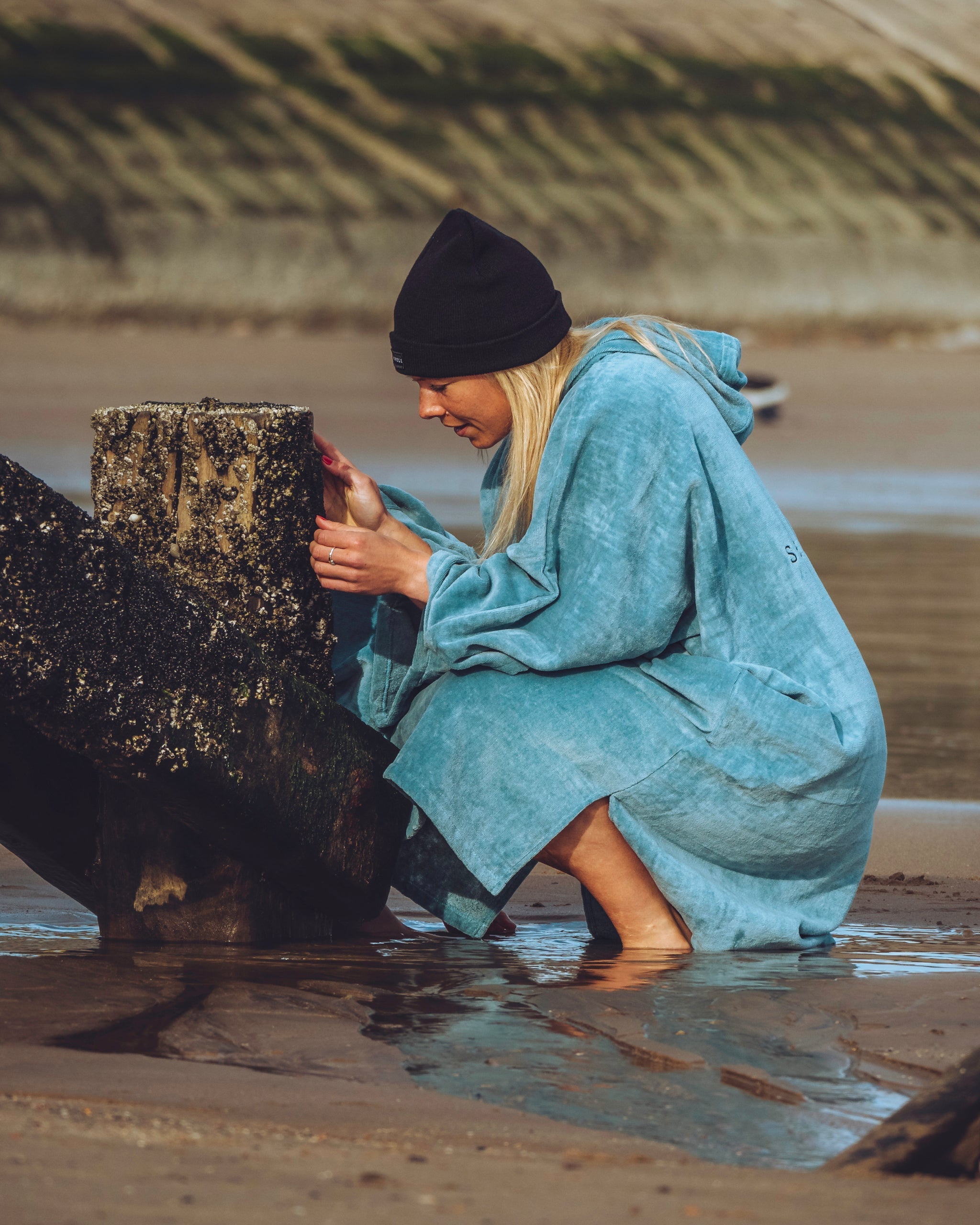 Organic Cotton Towelling Robe Teal – female model